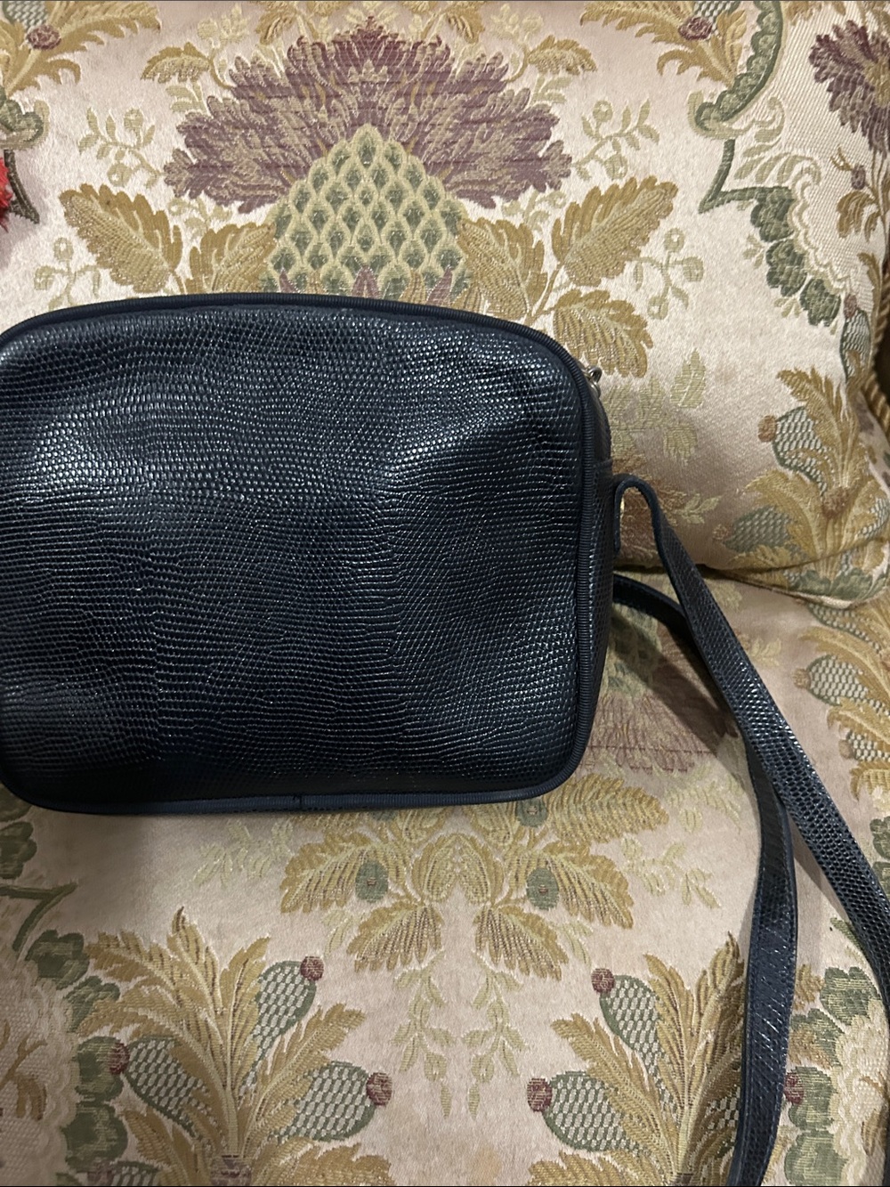 Salvatore Ferragamo vinBlack Lizard-Embossed Leather Crossbody with Gold Buckle - Picture 4 of 12